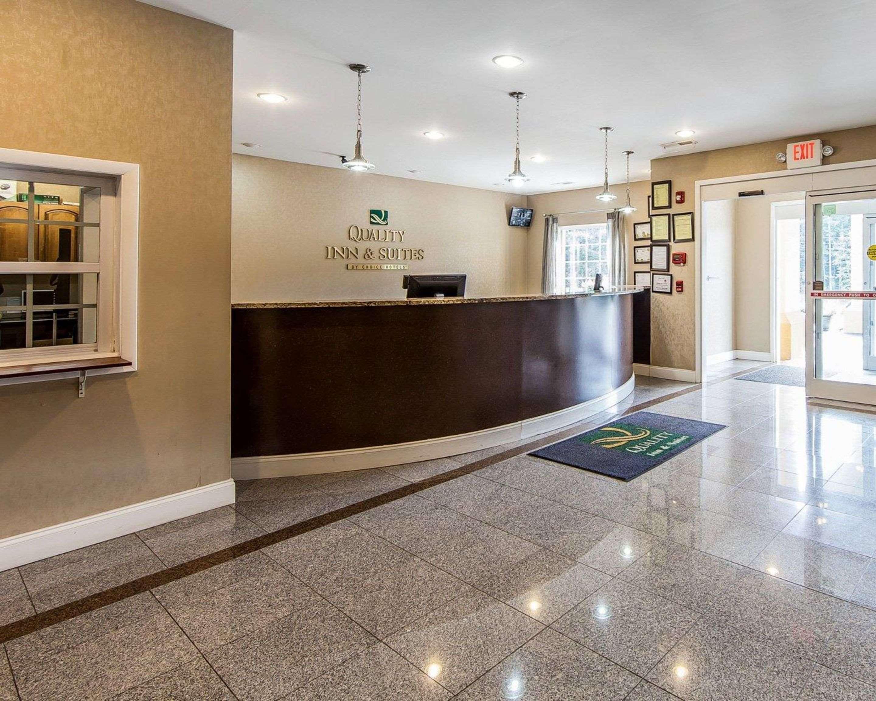 Quality Inn & Suites Bremen Ngoại thất bức ảnh