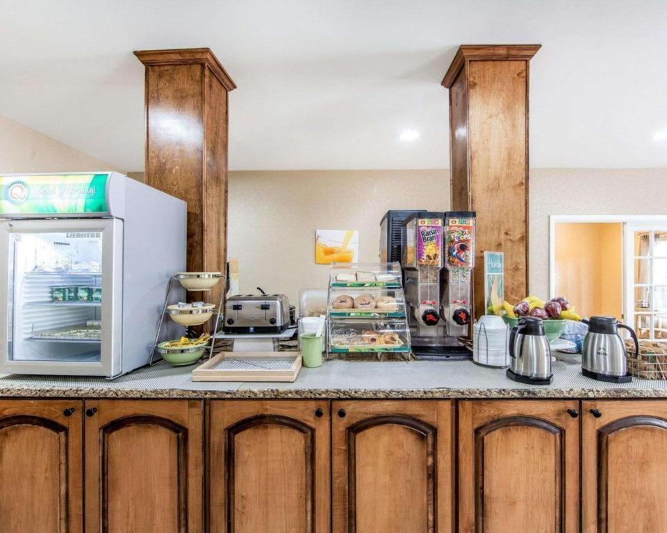 Quality Inn & Suites Bremen Ngoại thất bức ảnh