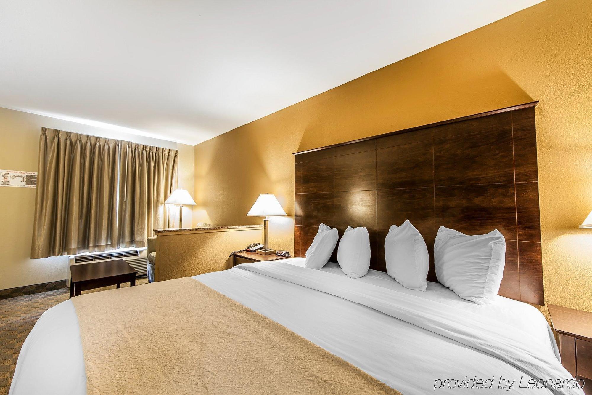 Quality Inn & Suites Bremen Ngoại thất bức ảnh
